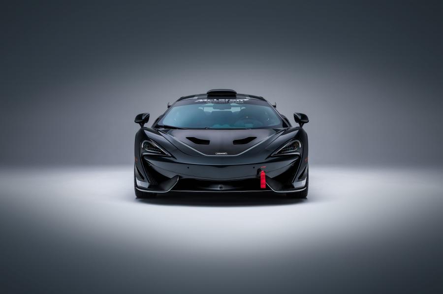  McLaren MSO X #10 Ueno Grey Black Accents 2018 года  (фото 4 из 12)